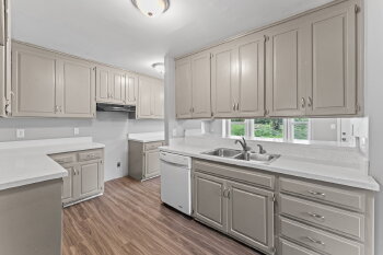 9204 Vaughn Ave , Raytown,  64133