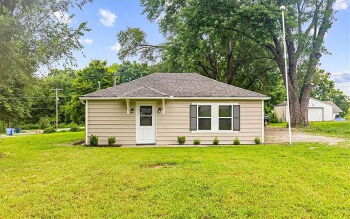 705 Yoeke Street , Tonganoxie,  66086
