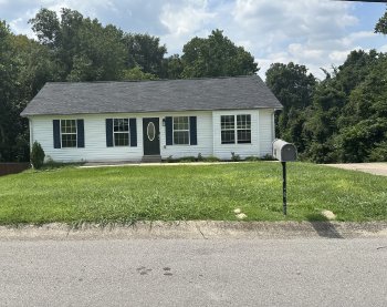 940 Granny White Road , Clarksville,  37040