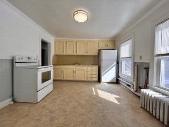 484 Pleasant St , Willimantic,  06226