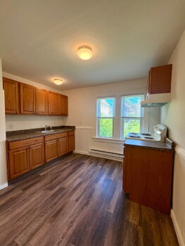 7 Griswold Court Unit 1, New London,  06320
