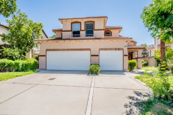 5055 Saint Albert Dr , Fontana,  92336