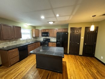 211 Natalen Ave Apt 207, San Antonio,  78209