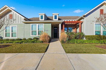 1044 3rd St , Argyle,  76226