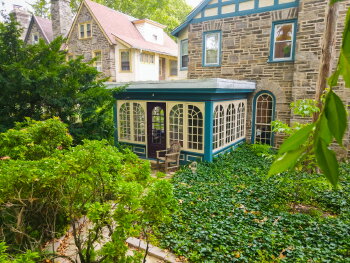 7127 Lincoln Drive , Philadelphia,  19119