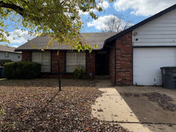 9832 E 37th St , Tulsa,  74146