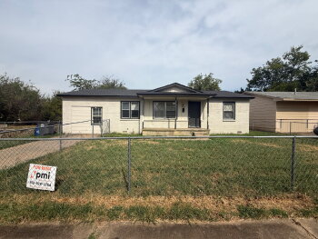 6117 N Main St , Tulsa,  74126