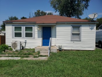 2125 E Seminole St , Tulsa,  74110