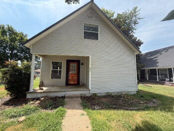 212 West Pecan Street , Coweta,  74429