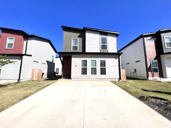 950 Ventnor Avenue , Centerton,  72719