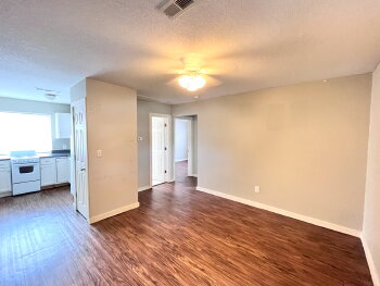 103 W Martin Luther King Jr Blvd Apt 1 , Fayetteville,  72701-6518