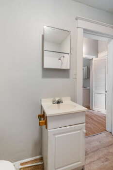 212 West End Ave A, Dickson,  37055