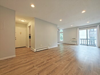 15 Granada Crescent Unit 15, White Plains,  10603