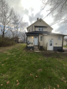 2422 East Adams Street , Indianapolis,  46218