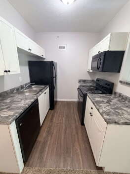 866 Taylor Station Rd 866 Unit 302, Columbus,  43230