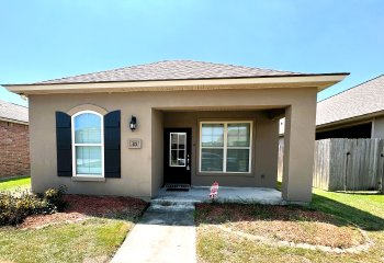 7854 W Pelican Lakes Ave , Baton Rouge,  70820