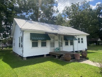 509 Cesaire Street , Breaux Bridge,  70517