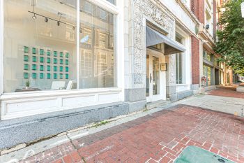 909 Lafayette St Apt 5, New Orleans,  70113