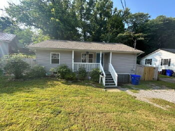 489 W Outer Dr , Oak Ridge,  37830-3710