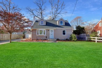 25 Thorney Avenue , Huntington Station,  11746