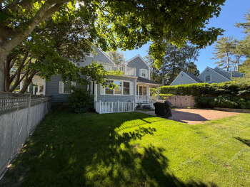 15 Amys Ct , East Hampton,  11937