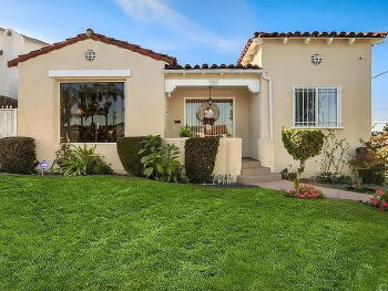 7001 2nd Avenue , Los Angeles,  90043