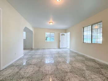 8462 Zamora Avenue , Los Angeles,  90001