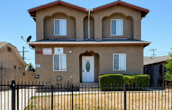 9011 Orchard Avenue , Los Angeles,  90044