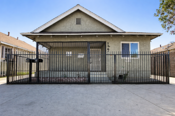 1368 East Vernon Avenue , Los Angeles,  90011