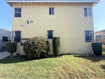 943 West 68th Street Unit 4, Los Angeles,  90044