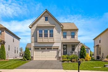 42526 Oxford Forest Circle , Chantilly,  20152
