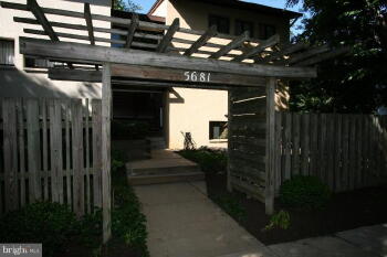 5681 Harpers Farm Road Unit F, Columbia,  21044