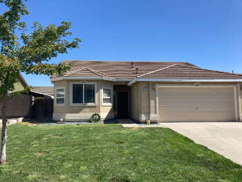 824 Cedar Ln , Livingston,  95334-9689