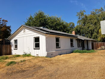 2525 R Street , Merced,  95340