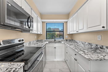 7616 La Mesita Ct , Tampa,  33615