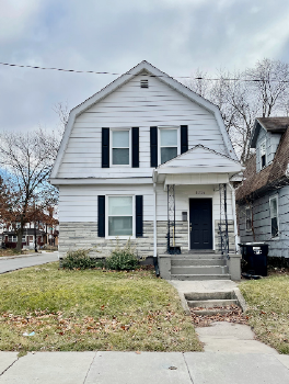 1226 E Madison St , South Bend,  46617-2406