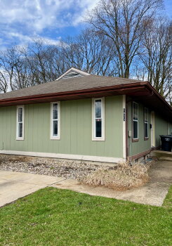 1929 Greenock St , South Bend,  46614-3515