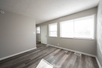 6050 E 16th St , Indianapolis,  46219-3303