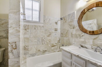 810 Pine St , New Orleans,  70118