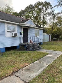 1868 Benefit St , New Orleans,  70122