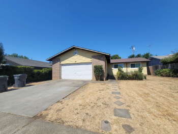 1019 Wallace St , Fairfield,  94533