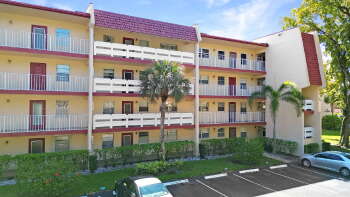1030 Country Club Dr apt 309 , Margate,  33063
