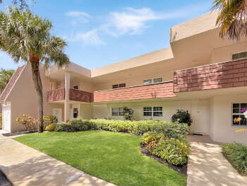 3641 Oaks Clubhouse Drive #201, POMPANO BEACH,  33069