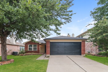 1571 Thornhill Lane , Little Elm,  75068
