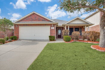 720 Meandering Trail , Little Elm,  75068