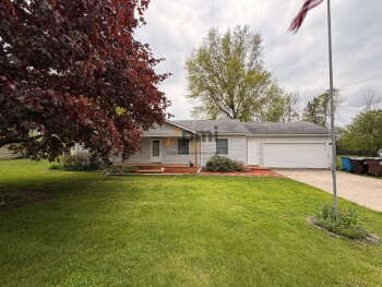 110 W Carrie Ave , Wanatah,  46390