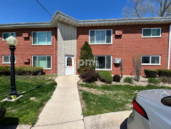 105 Harrington Ave Apt 15, Crown Point,  46307
