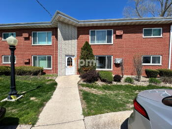 105 Harrington Ave Apt 2, Crown Point,  46307