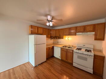 105 Harrington Ave Apt 5, Crown Point,  46307