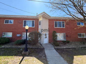 111 Harrington Ave Apt 8, Crown Point,  46307